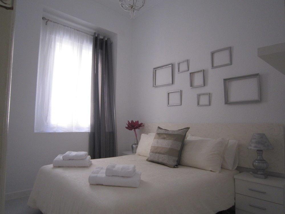 Bromham Apartment Севиля Екстериор снимка