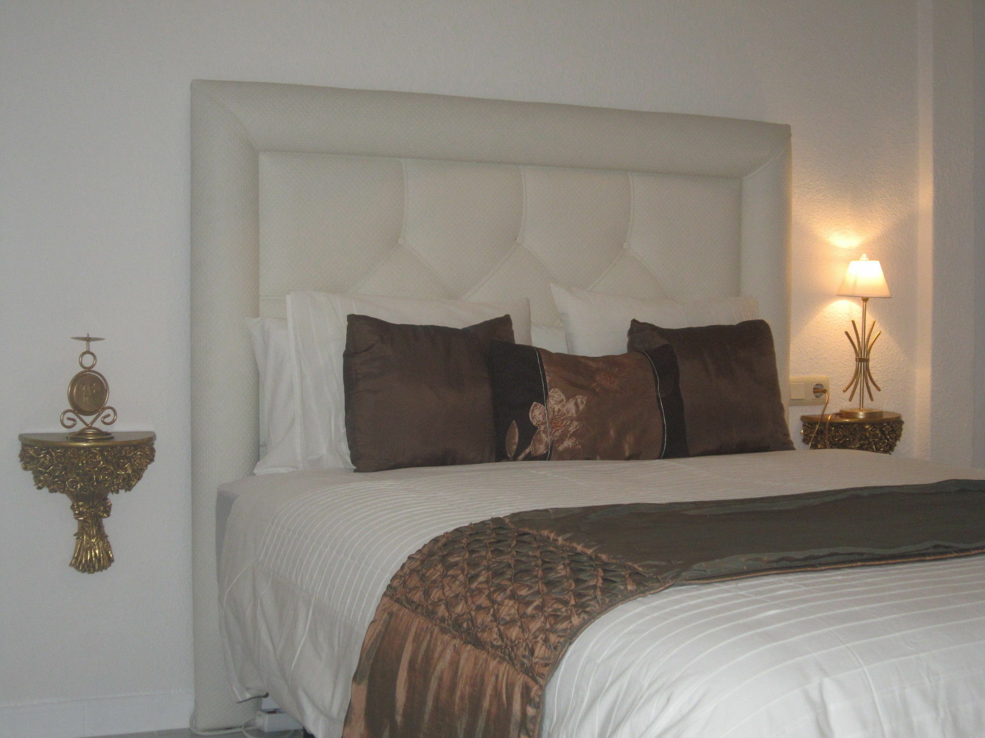 Bromham Apartment Севиля Екстериор снимка